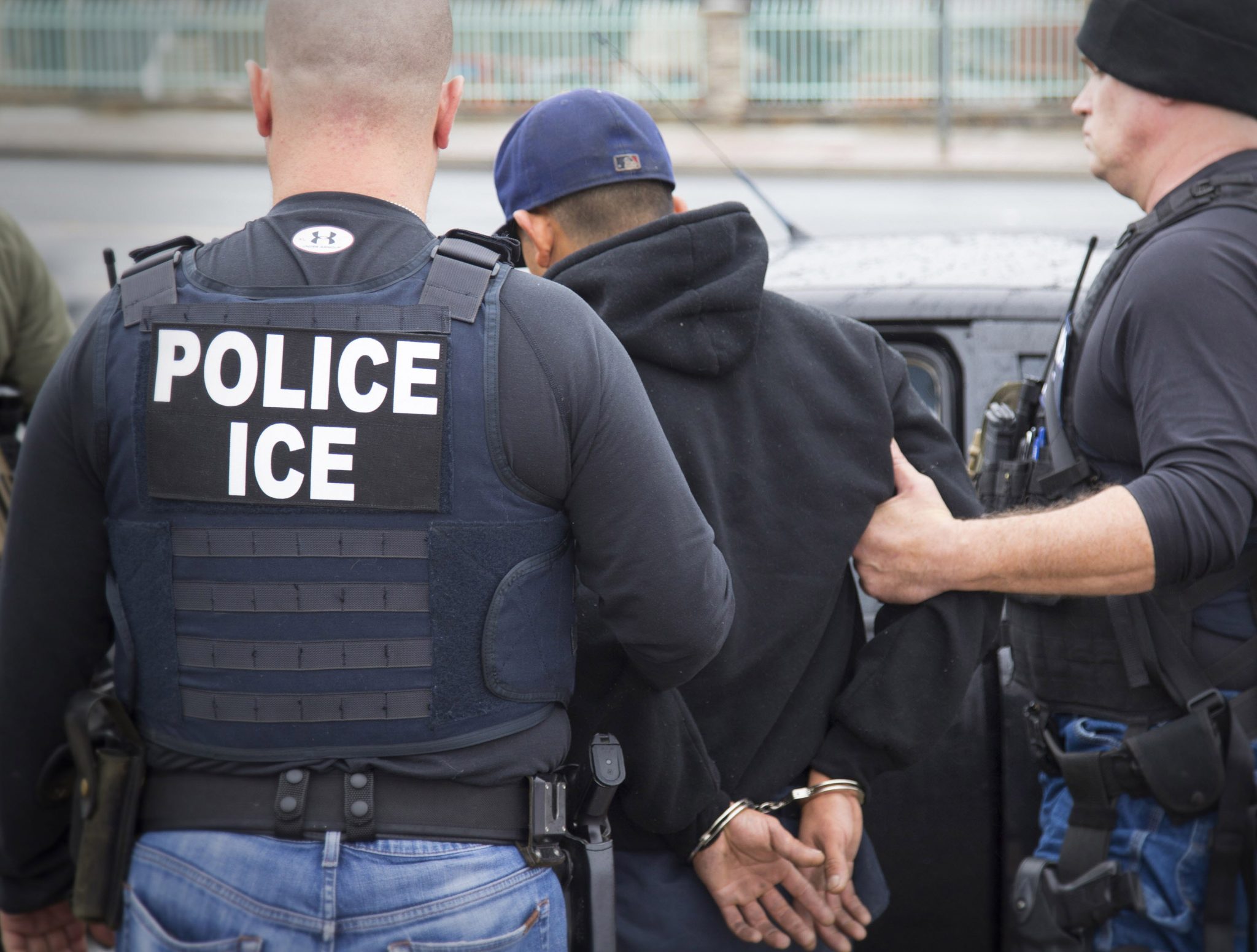 Immigrants being arrested  and deported while dropping children to School