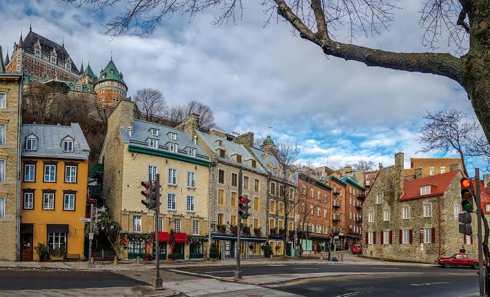 Quebec Has Much Hate Towards Non French Speaking Immigrants