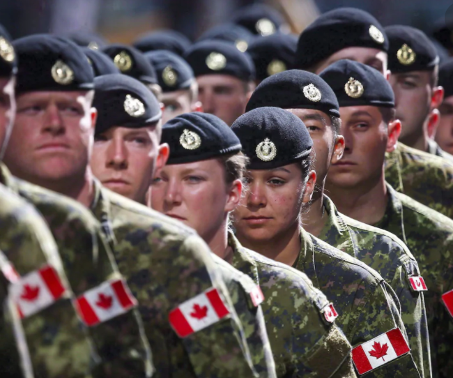 Canada to al low Permanent Residents to Join its Military Services